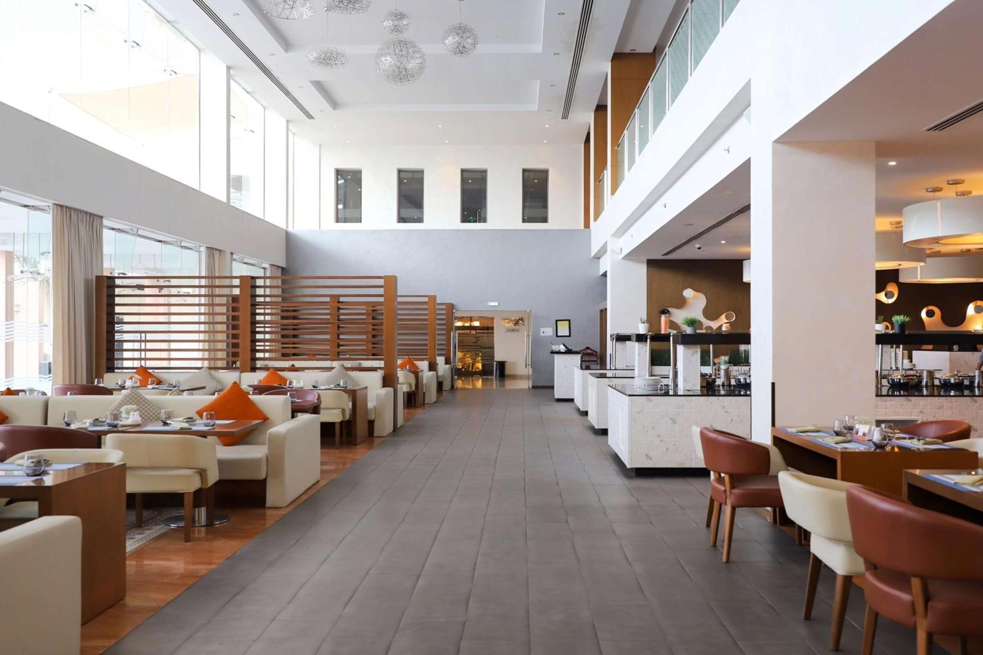 Radisson Blu & Resort, 5*